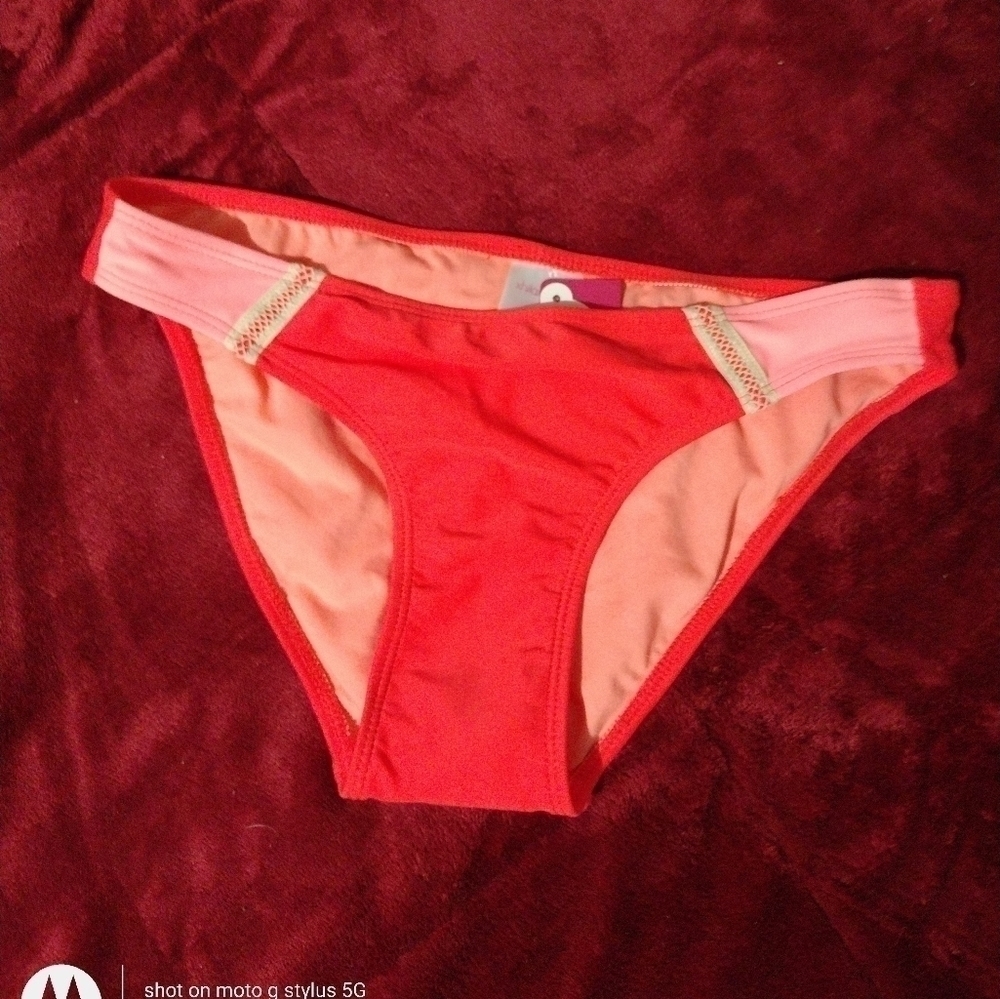 XHILARATION bikini bottom red Sz small‎